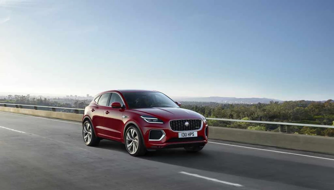 1641526-Jag_E-PACE_21MY_Exterior_281020_085.jpg
