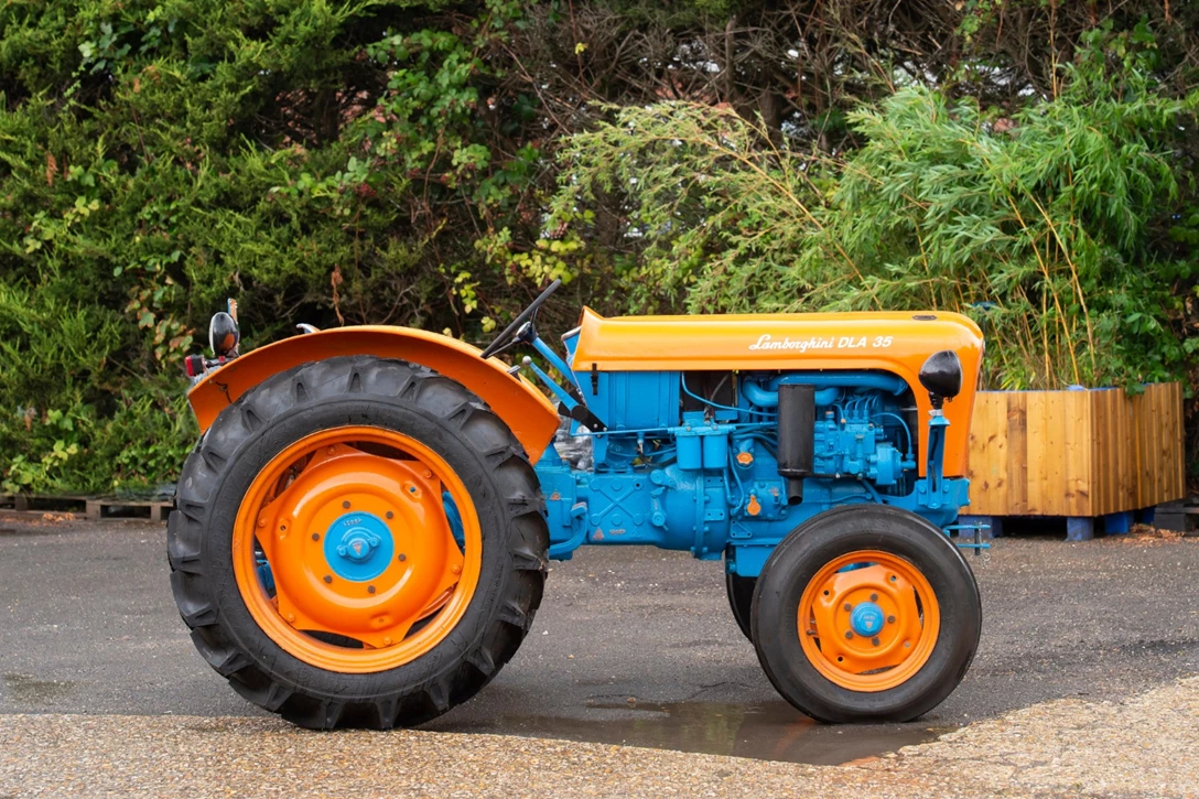 1681927-1961-Lamborghini-DLA-35-Tractor-Bonhams-2.jpg