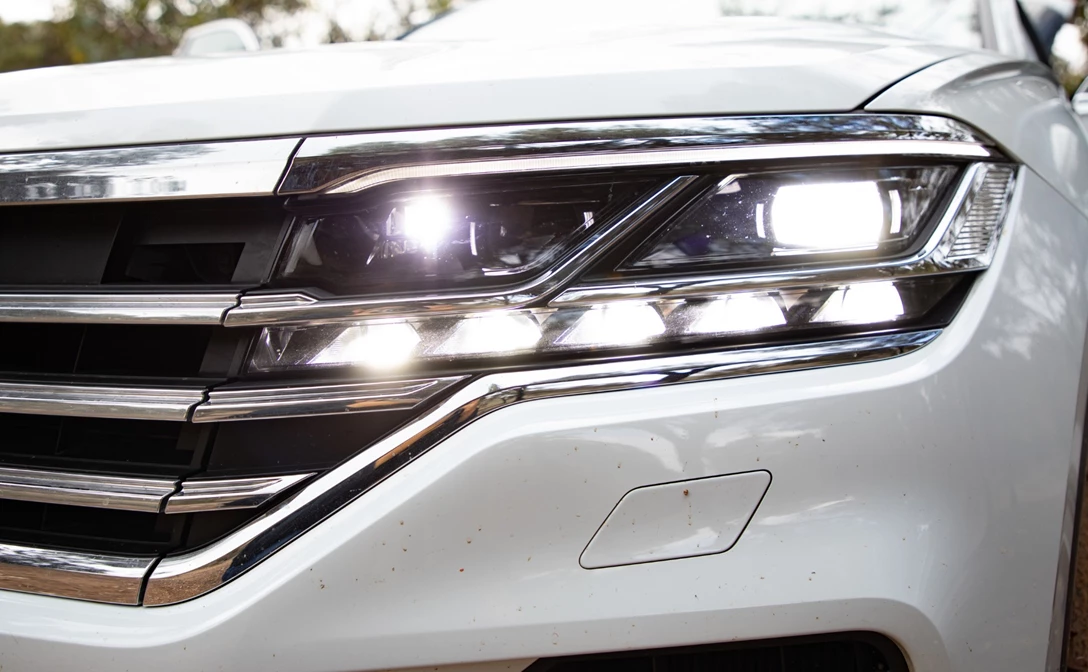 1611489-פולקסווגן טוארג - מבחן דרכים  (16).jpg