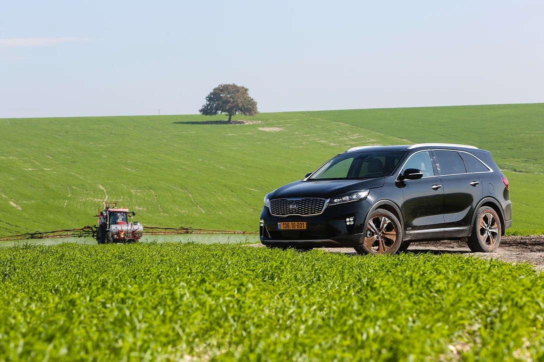 1594583-קיה סורנטו - מבחן דרכים (V6) (2).jpg