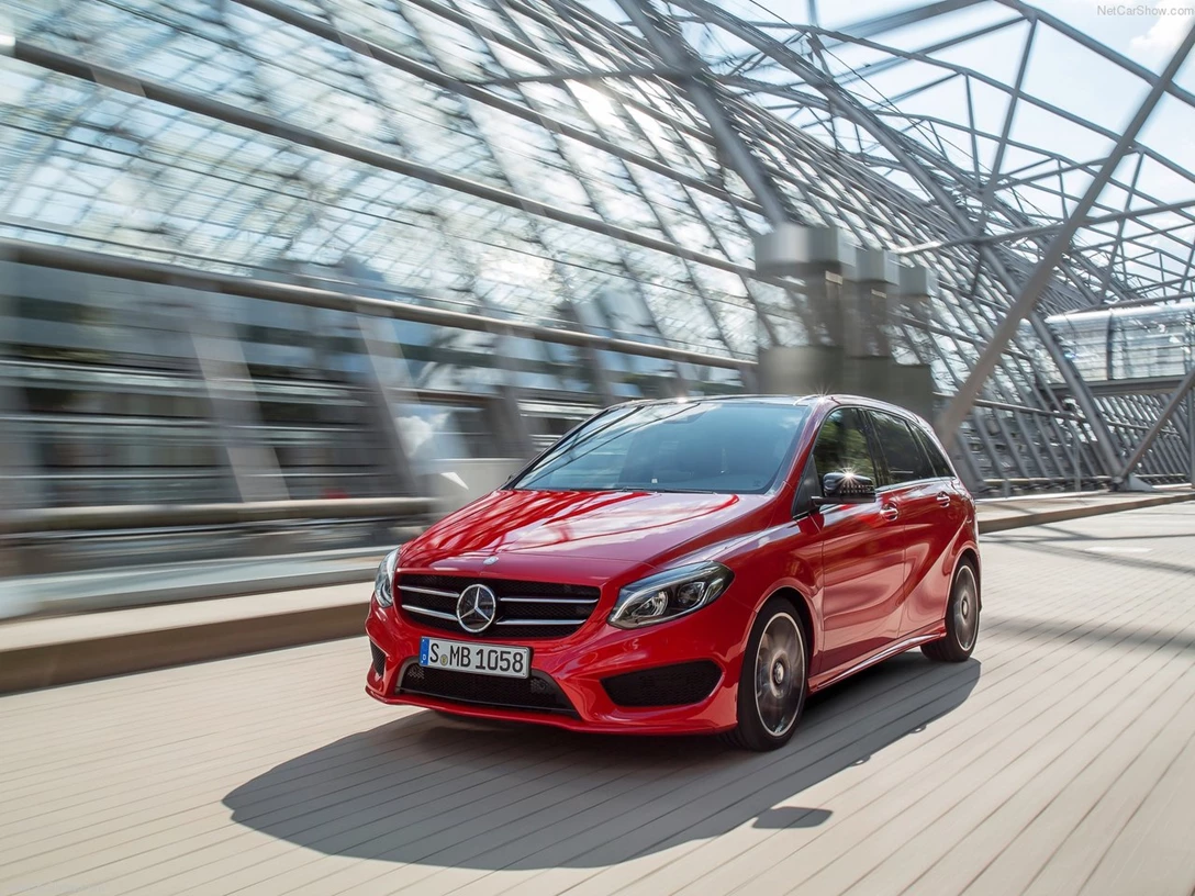 1590179-Mercedes-Benz-B-Class 3.jpg