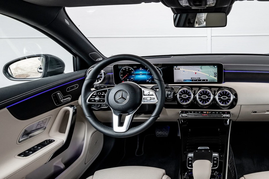 1595790-מרצדס A קלאס - מבחן דרכים  (11).jpg