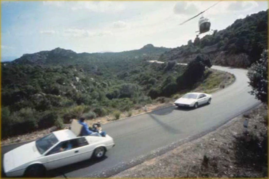 1610623-1977 spy who loved me james bond 55 years mark west roger moore lotus.JPG