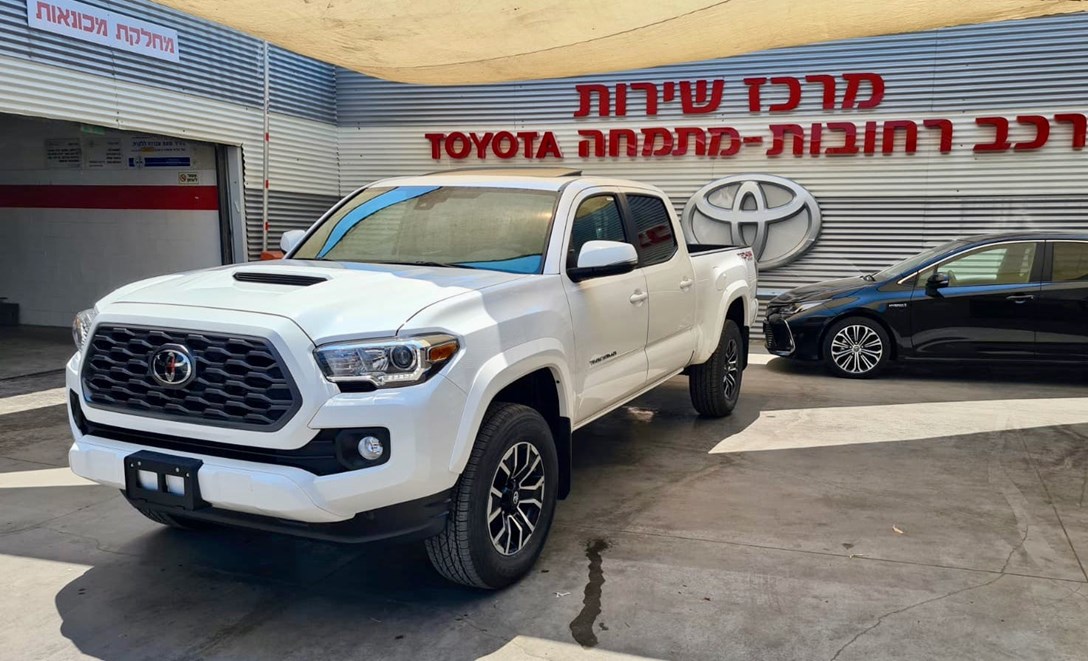 1634305-toyotatacoma - 2.jpeg