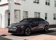 1681994-Audi-Q8_Sportback_e-tron_quattro-2023-04.jpeg