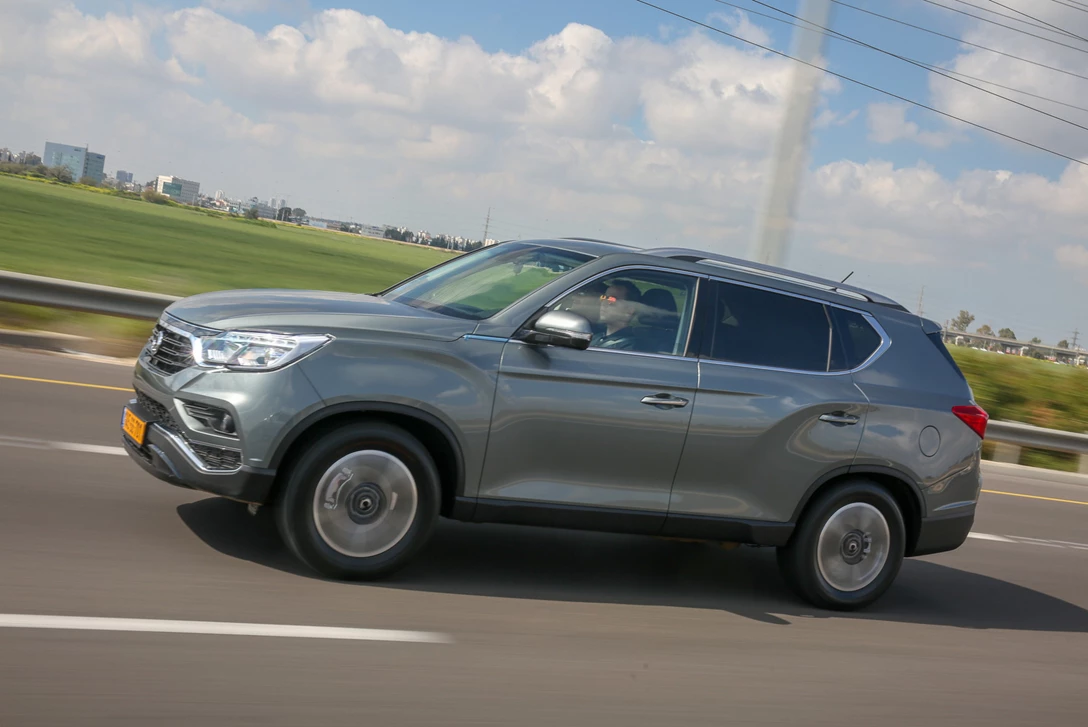 1592742-סאנגיונג רקסטון (1).jpg