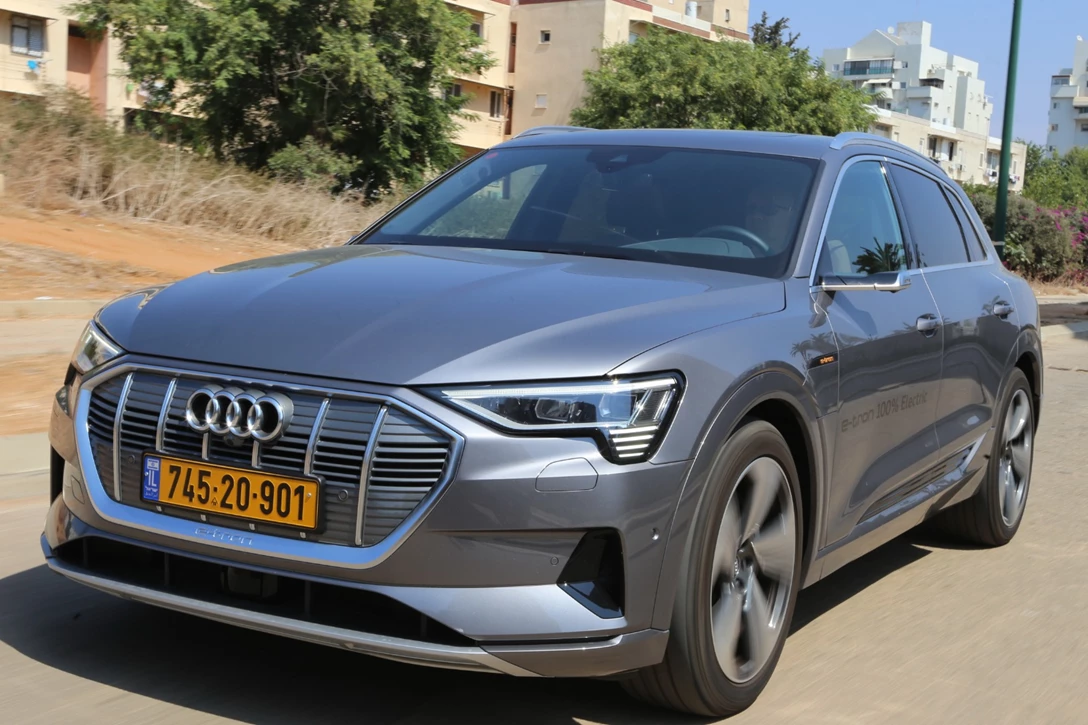 1623190-אאודי נסיעה3.jpg