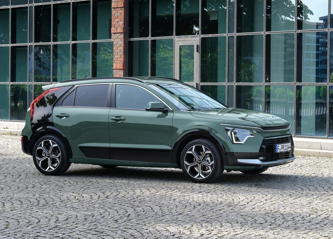 1677595-Kia-Niro-2023-01.jpg