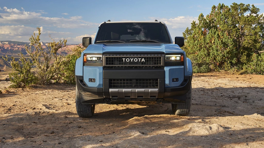 1685648-2024_Toyota_Land_Cruiser_003-min.jpg
