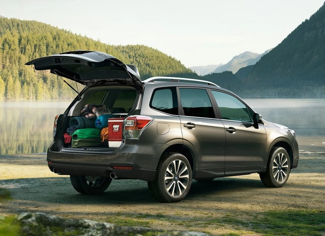 1639887-Subaru-Forester-2017-07.jpg