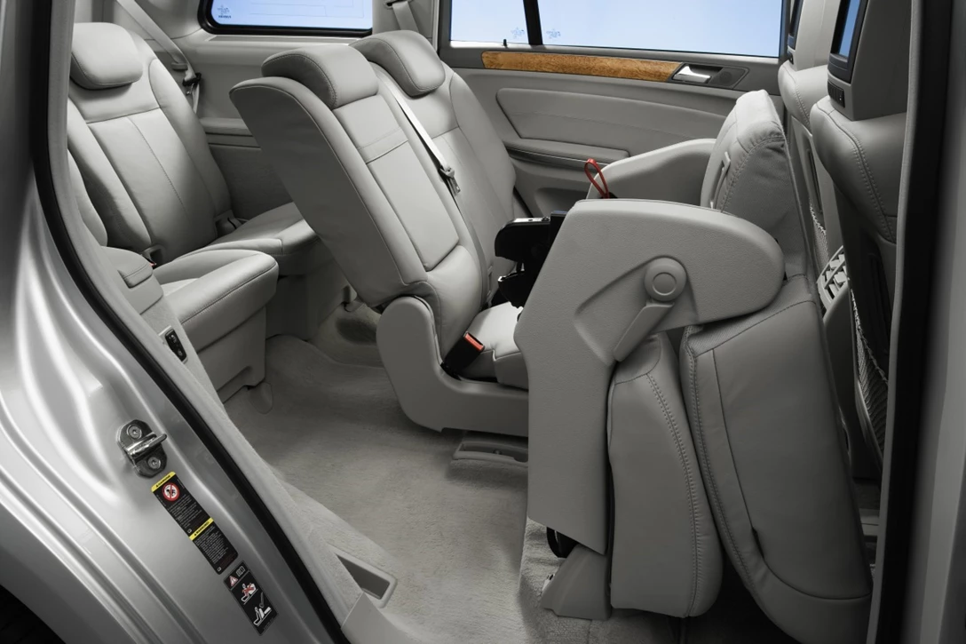 מרצדס GL קלאס - פנים