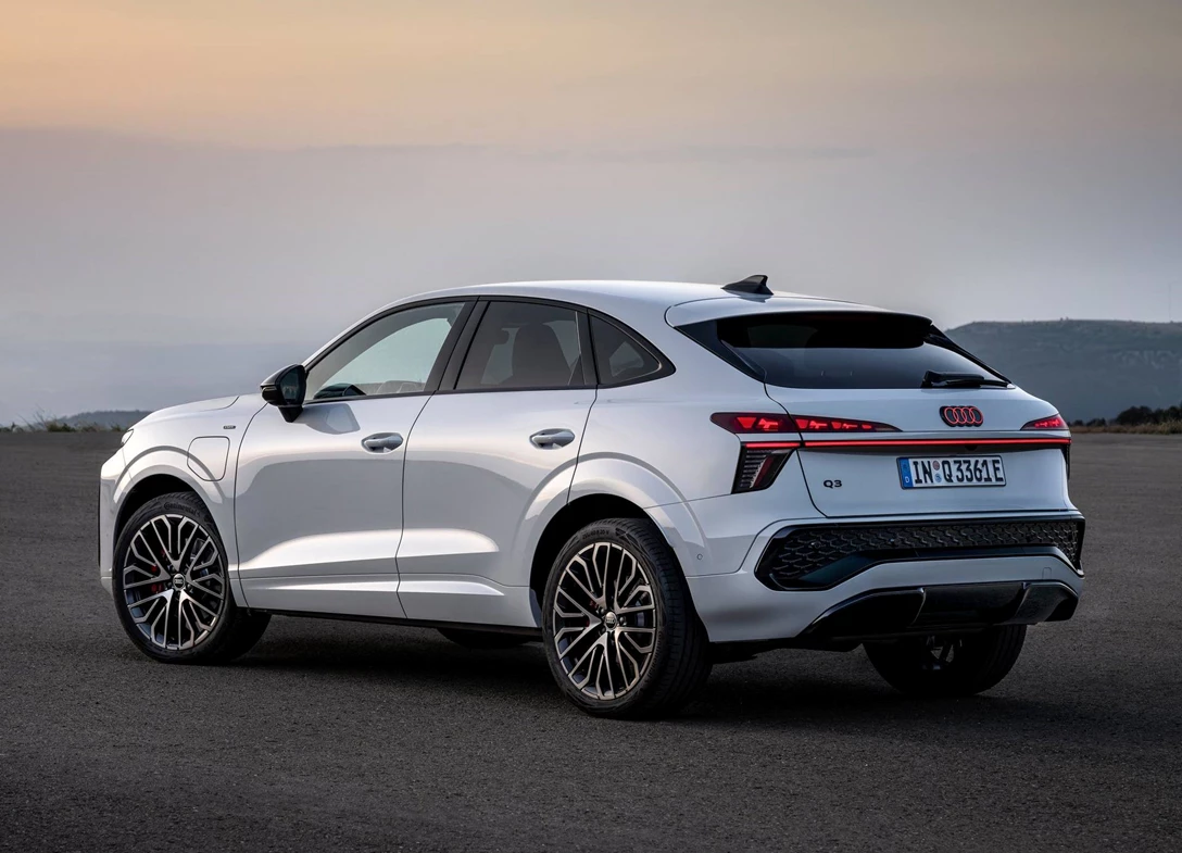 Audi-Q3_Sportback-2025-6-03.jpg