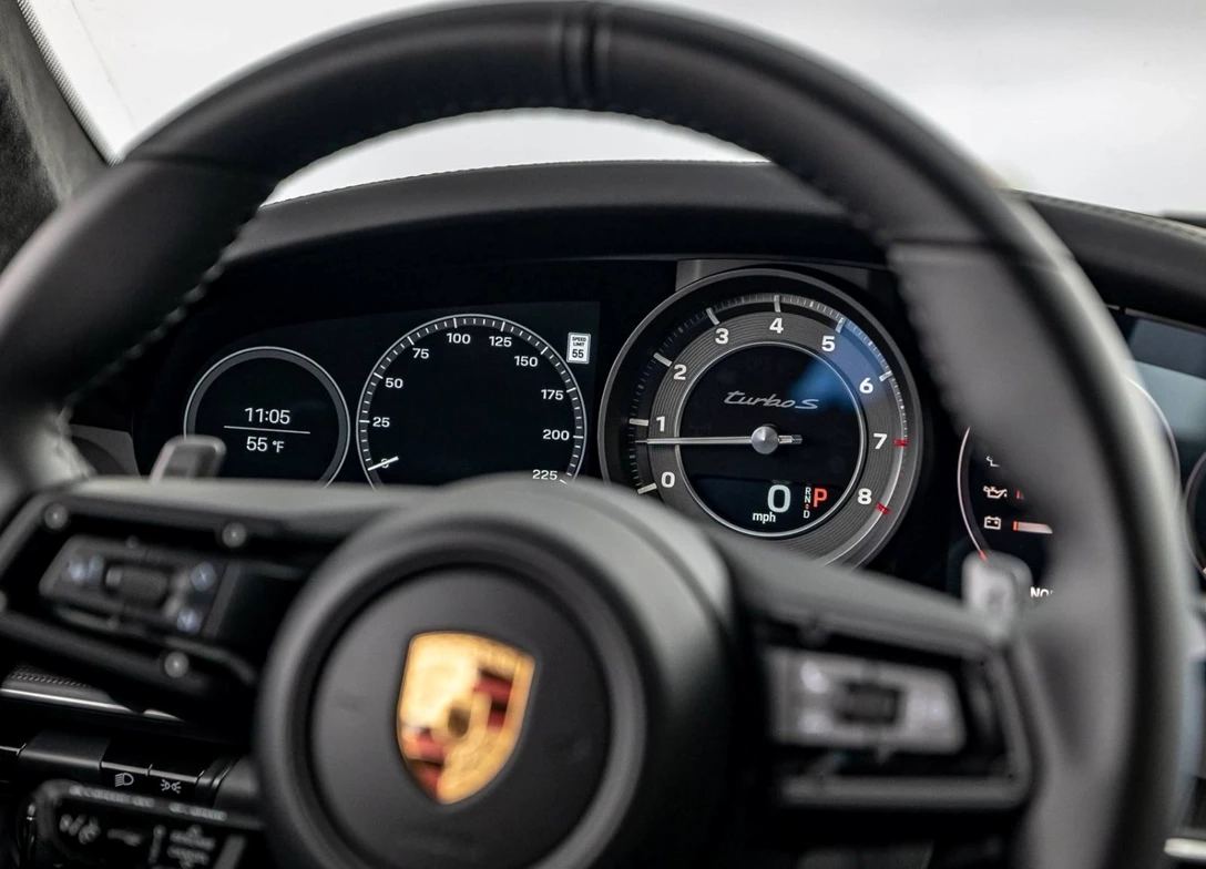 1698000-Porsche-911-2024-07.jpg
