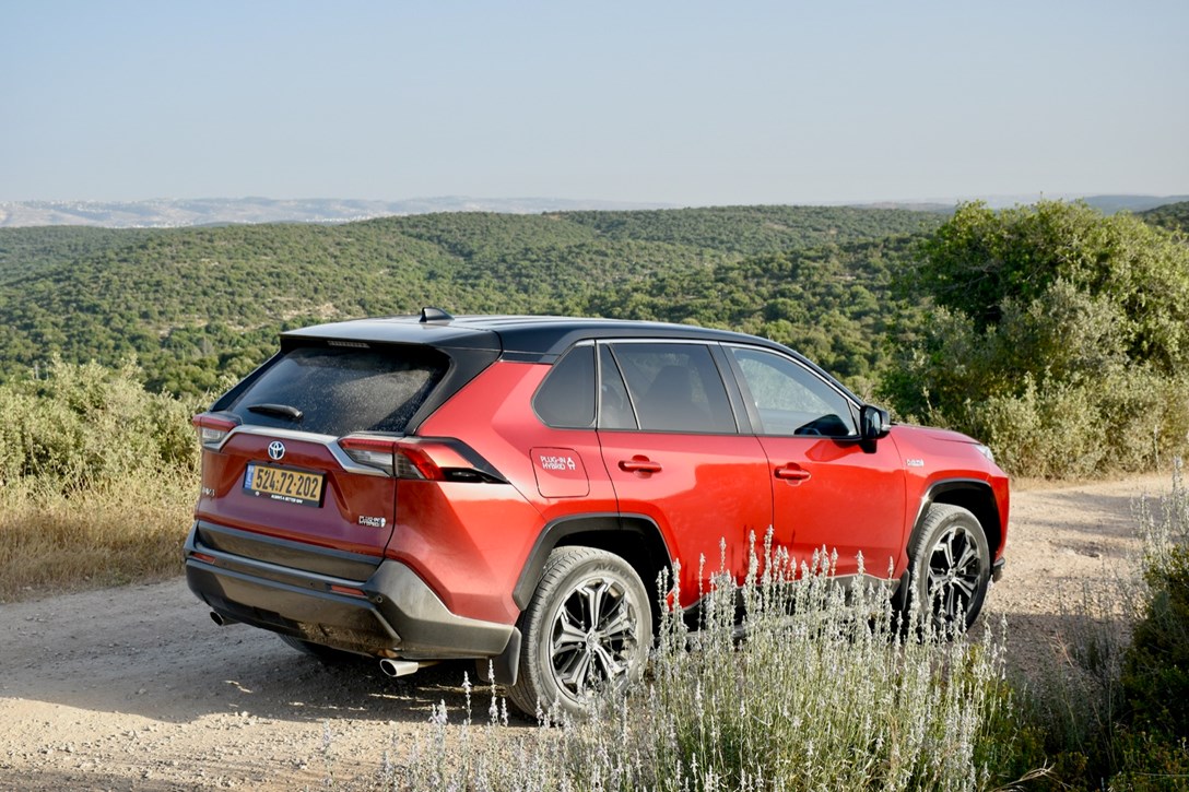 1643807-טויוטה ראב 4 PHEV - מבחן דרכים - 5.jpeg