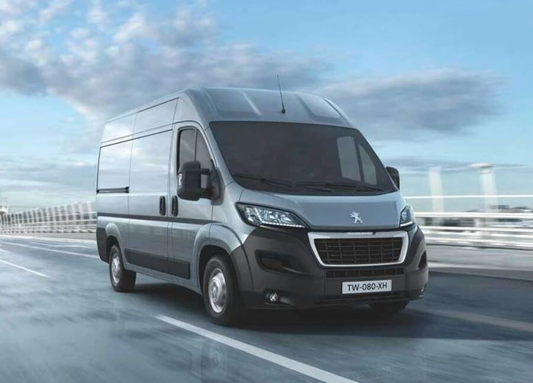 1683998-Peugeot-Boxer-2023-01.jpg