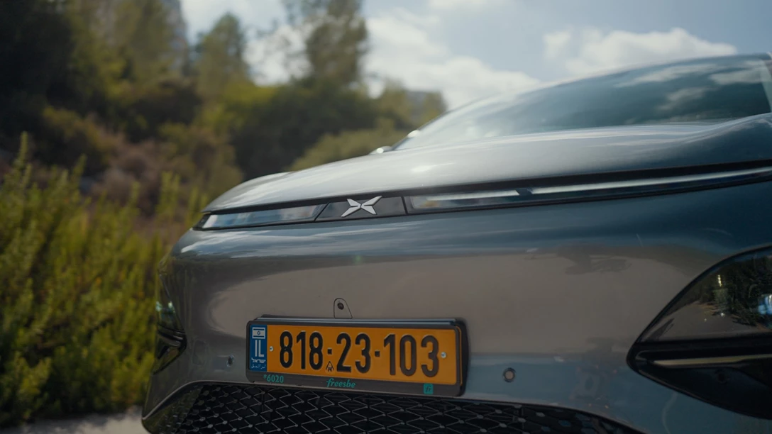 1701392-Xpeng G6 2024.00_51_00_19.Still024.jpg