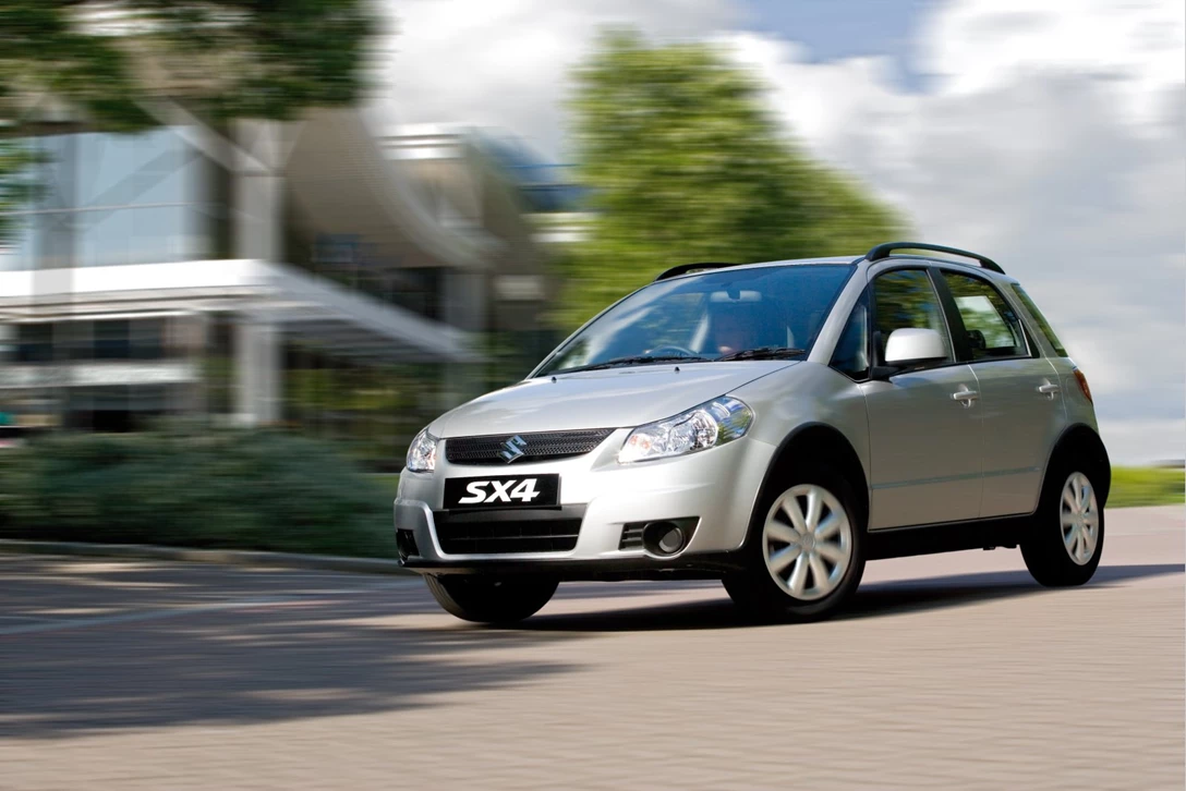 סוזוקי SX4 האצ'בק
