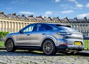 1703329-Porsche-Cayenne_Coupe-2024 (12).jpg
