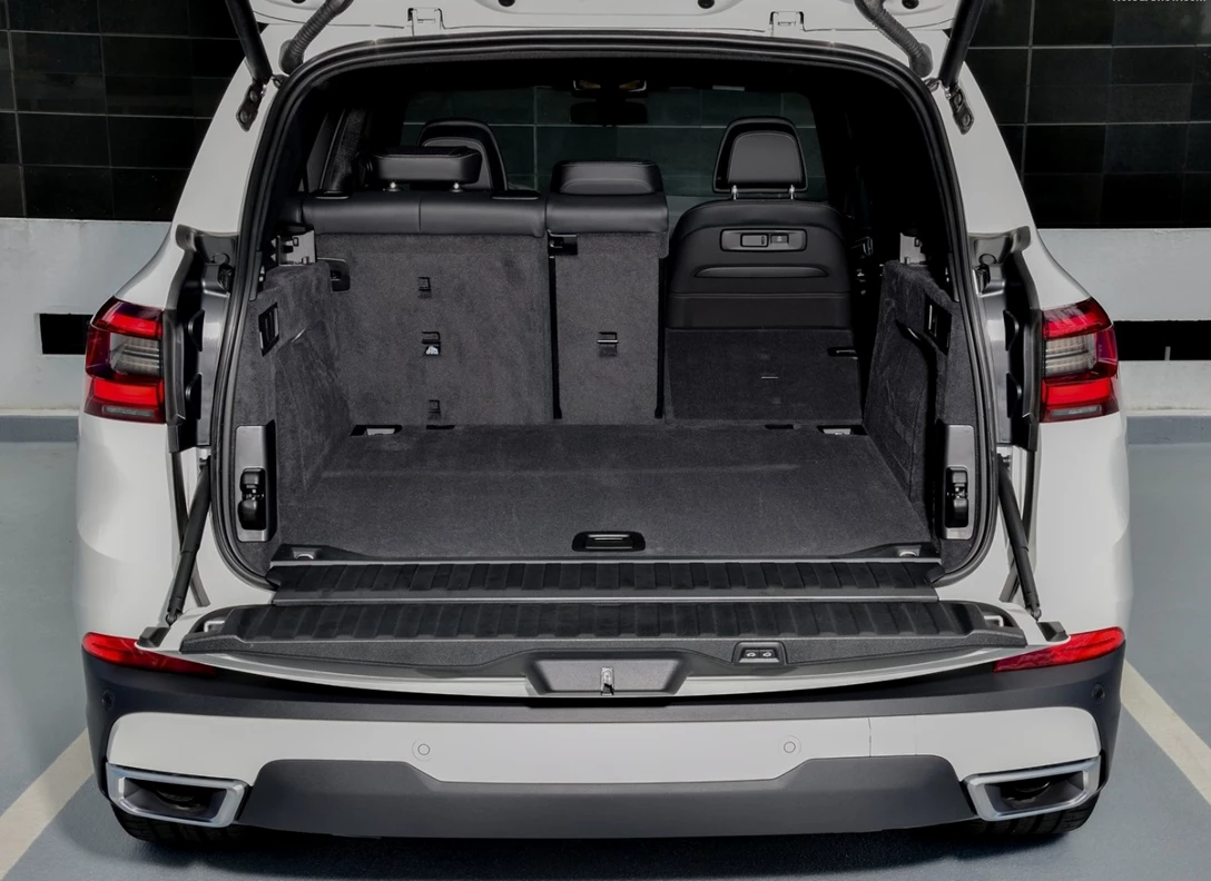 1656962-BMW-X5-2022-11.jpg