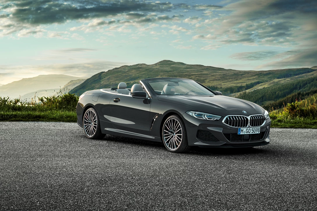 1606083-P90327651_highRes_the-new-bmw-8-series.jpg
