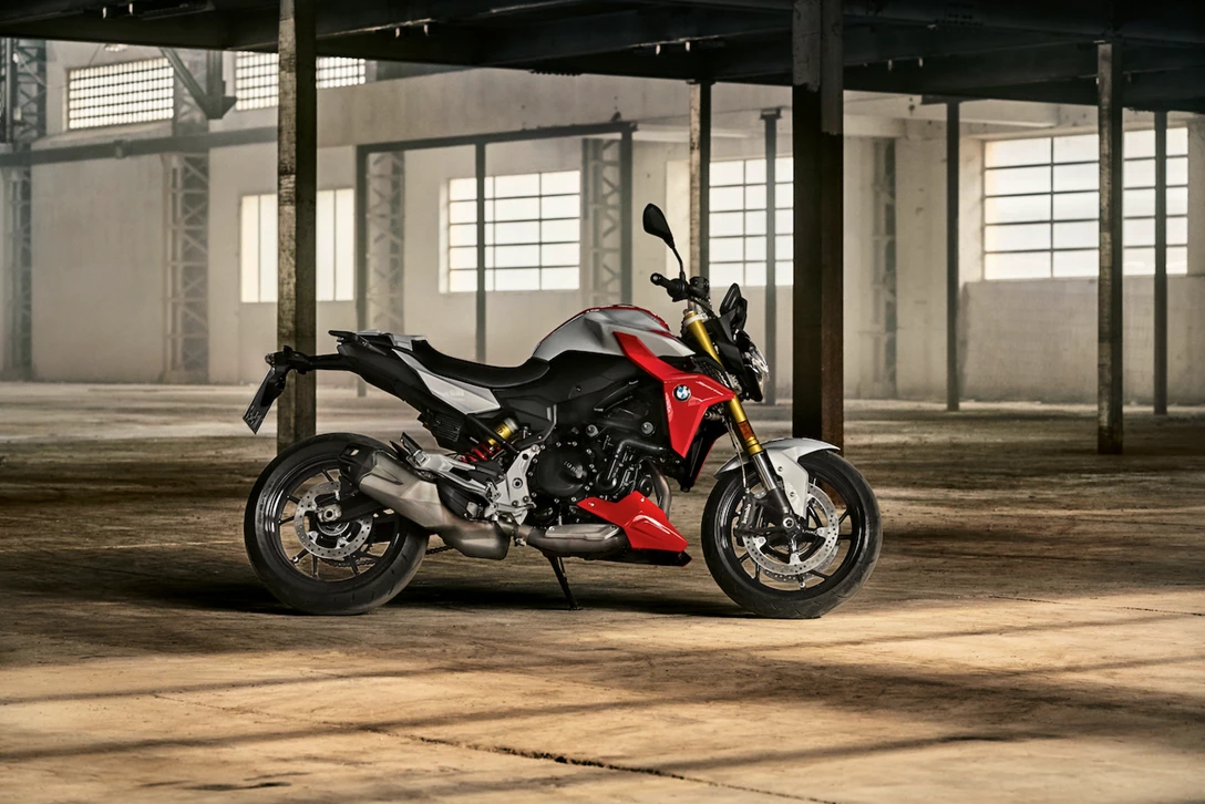 1632448-_bmw-f-900-r-jpg (4).jpg