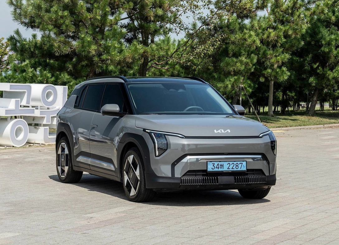 Kia-EV3-2025-01.jpg