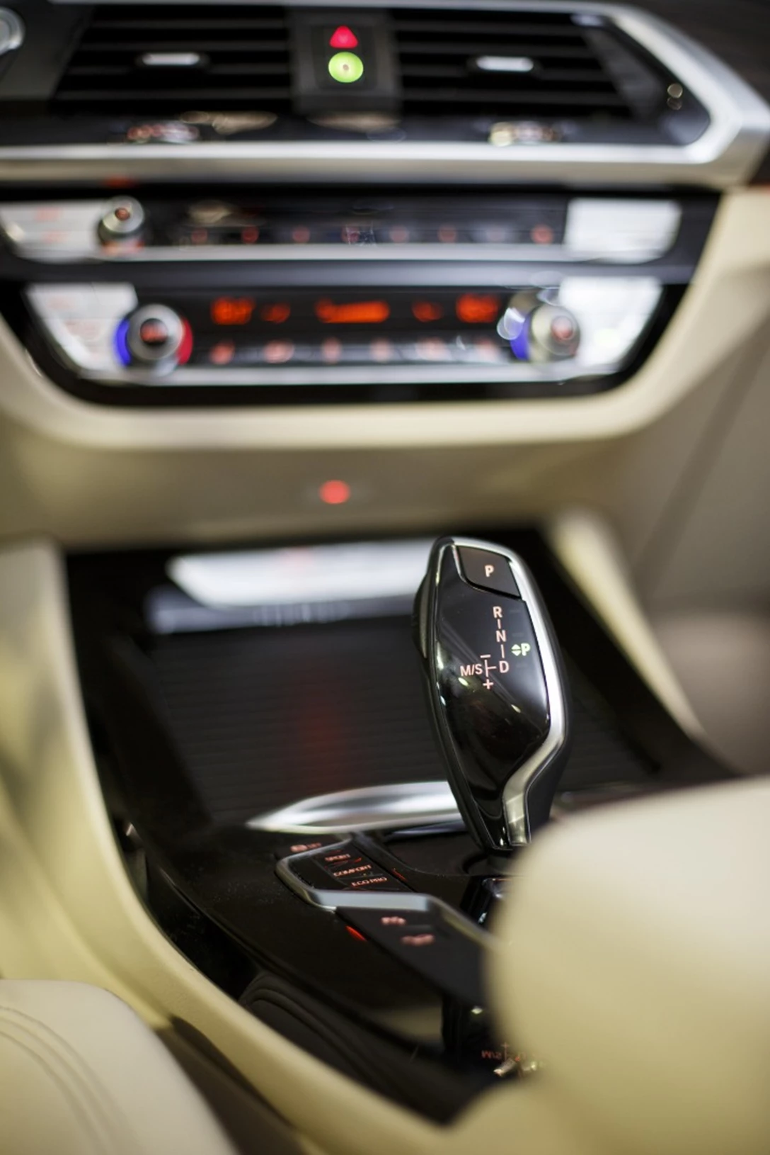 1598236-ב.מ.וו X3 - מבחן דרכים  (18).JPG