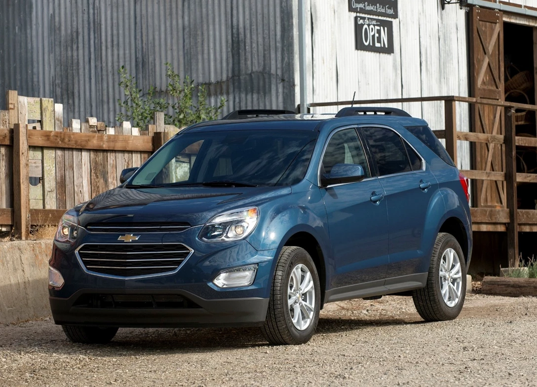 1688248-Chevrolet-Equinox-2017-01.jpg