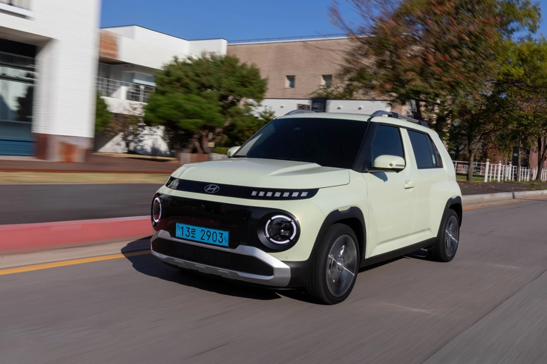 1703726-INSTER Drive_07.jpg