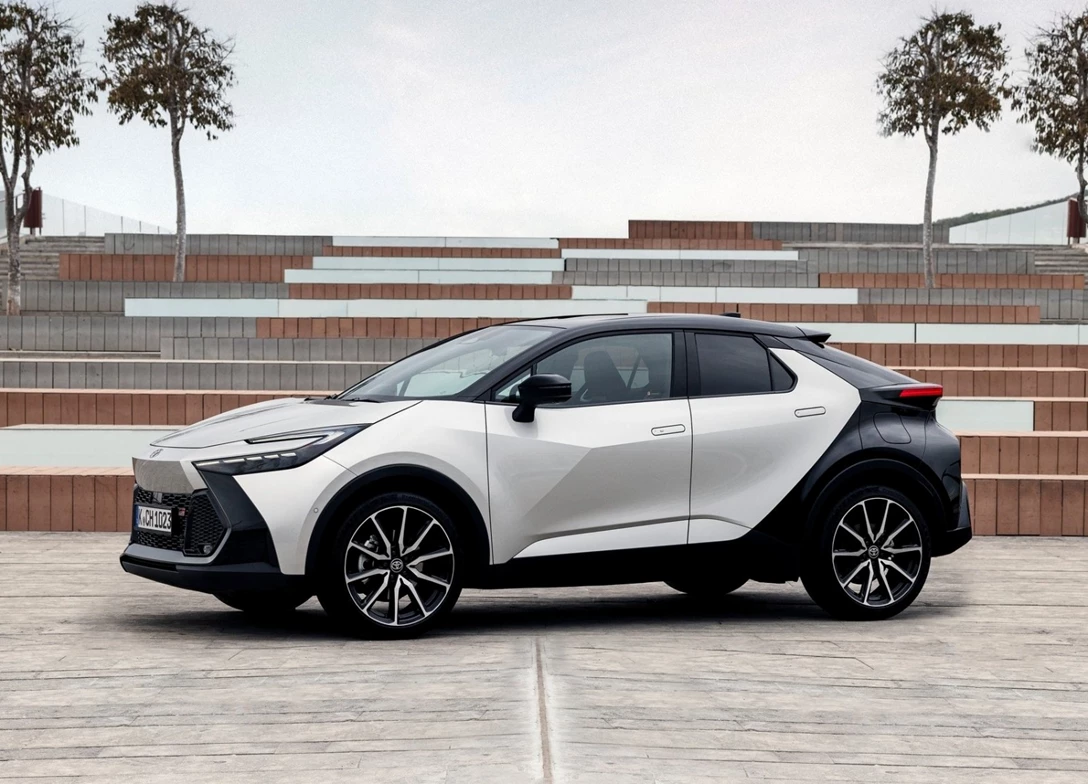 1690441-Toyota-C-HR-2024-04.jpg