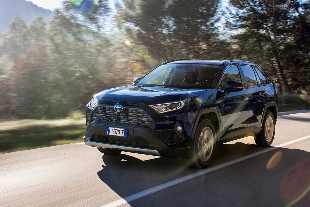 1610430-טויוטה ראב 4 השקה (7).jpg