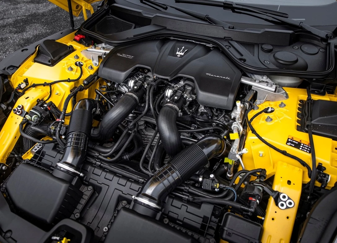 1709675-Maserati-GranTurismo-2025 (16).jpg