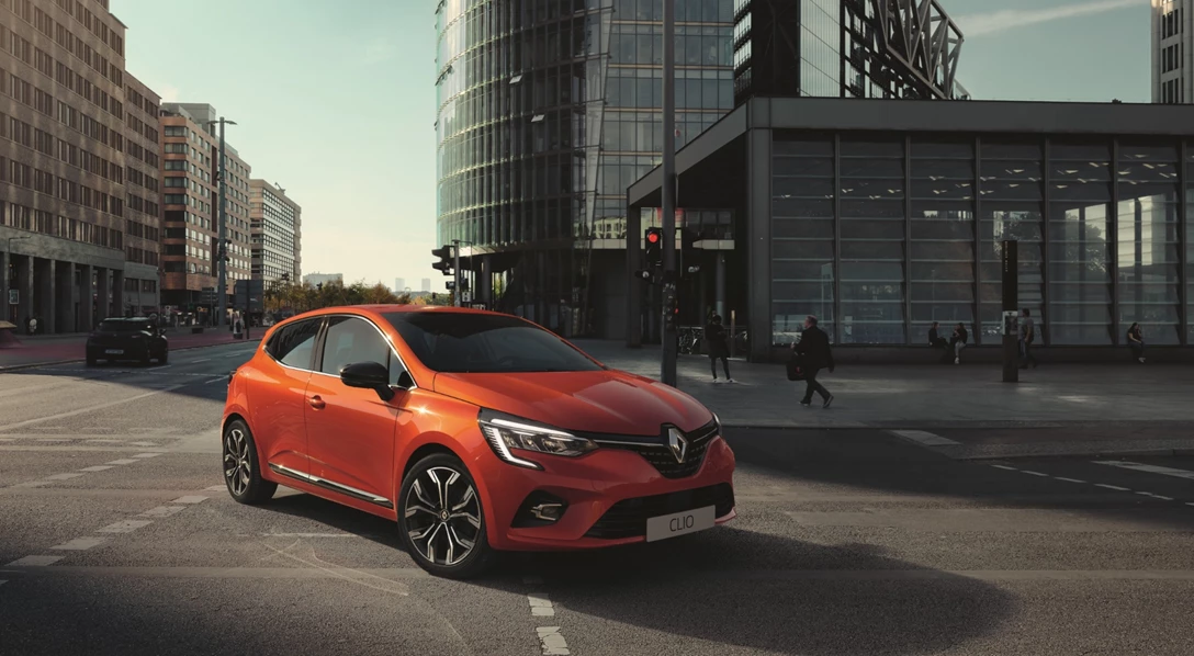 1610721-21221465_2019_-_New_Renault_CLIO.jpg