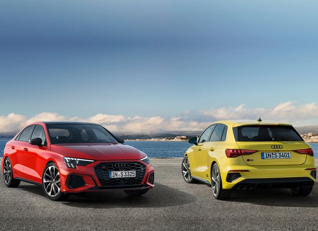 1658731-Audi-RS3-2022-15.jpg