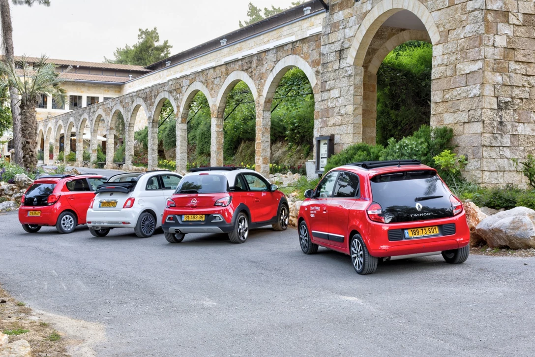 1600375-קטנות פתוחות 2018 - אופל אדם רוקס סיטרואן C1 פיאט 500 500C רנו טווינגו (2).jpg