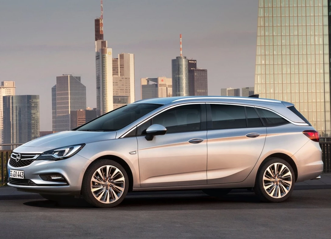1648371-Opel-Astra-2017-05.jpg