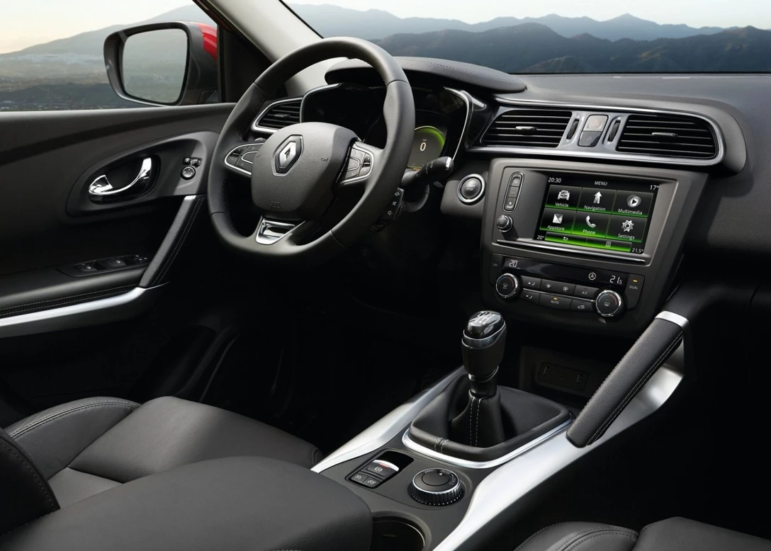 1638332-Renault-Kadjar-2017-07.jpg