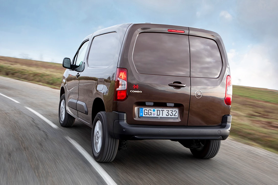 1616036-Opel-Combo-4x4-505768.jpg