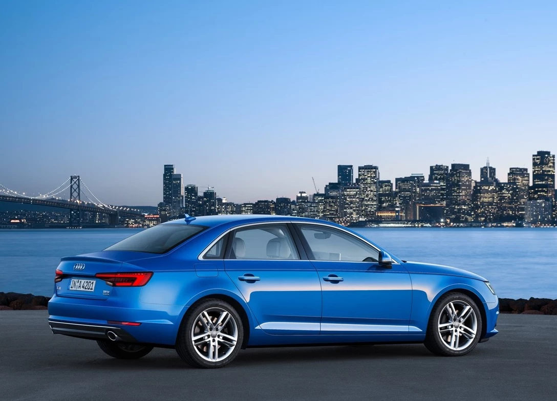 1646297-Audi-A4-2016- (16).jpg