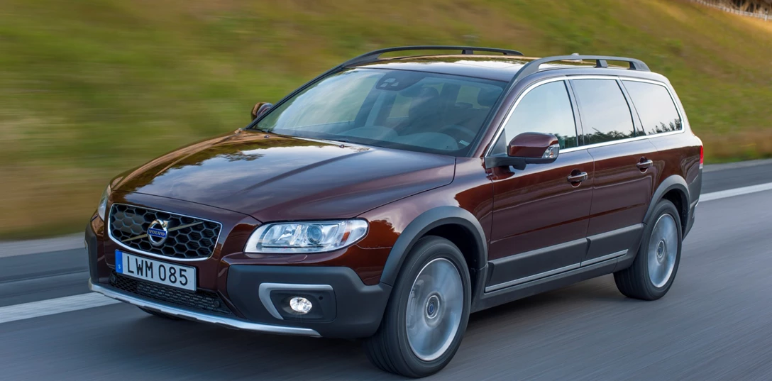 1708789-166860_Volvo_XC70_-_model_year_2016.jpg