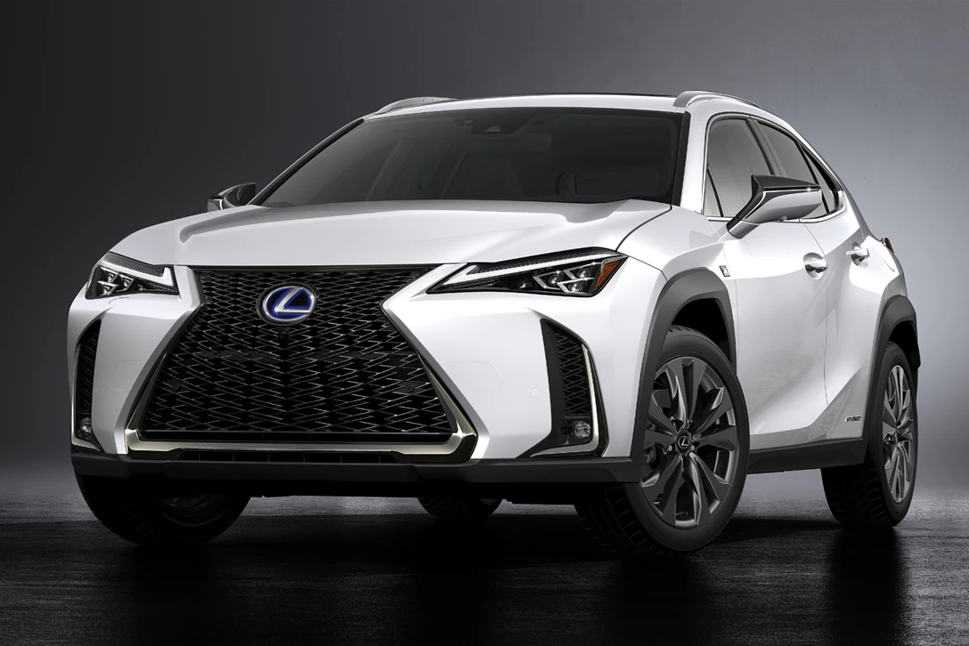 1592493-לקסוס UX (3).jpg