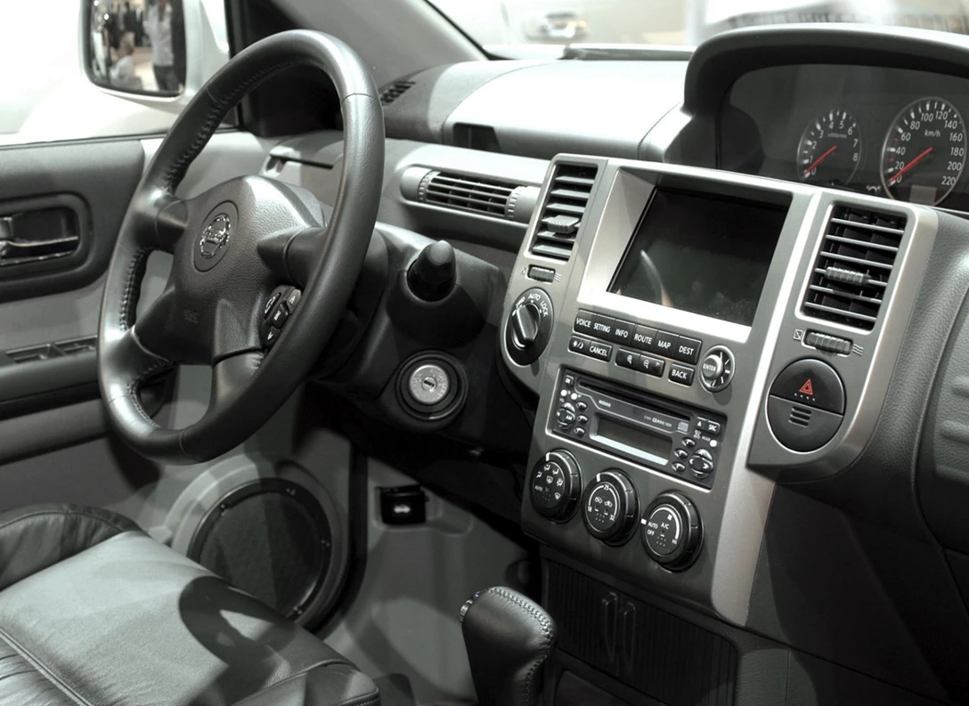 1600151-Nissan-X-Trail-2004-1600-04.jpg