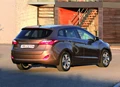 1647924-Hyundai-i30_Wagon-2016-03.jpg