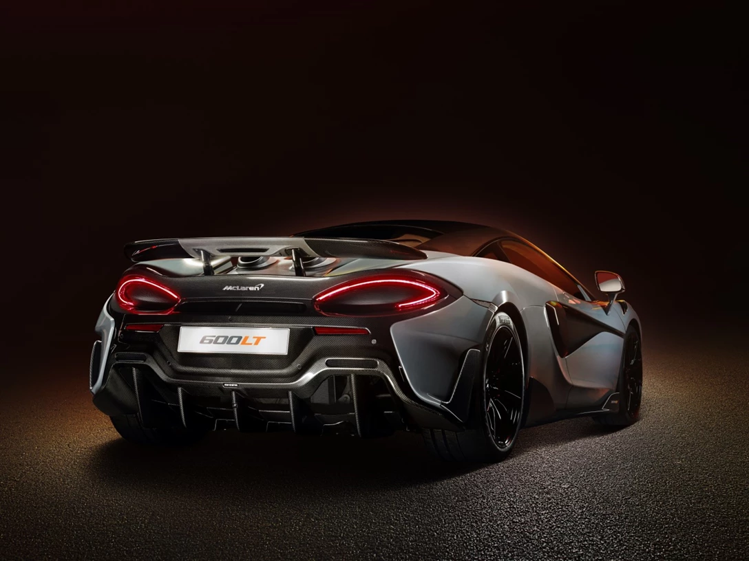 1597861-McLaren 600LT_Chicane Grey_image04.jpg