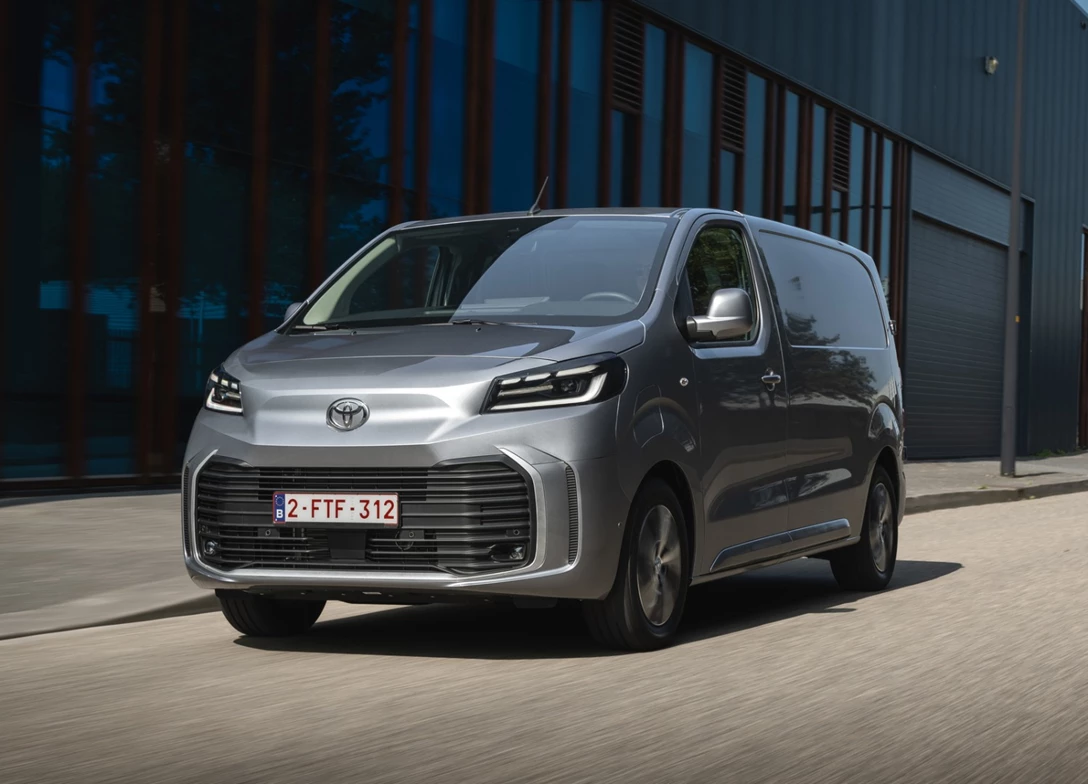 1704886-Toyota-Proace-2024-04.jpg
