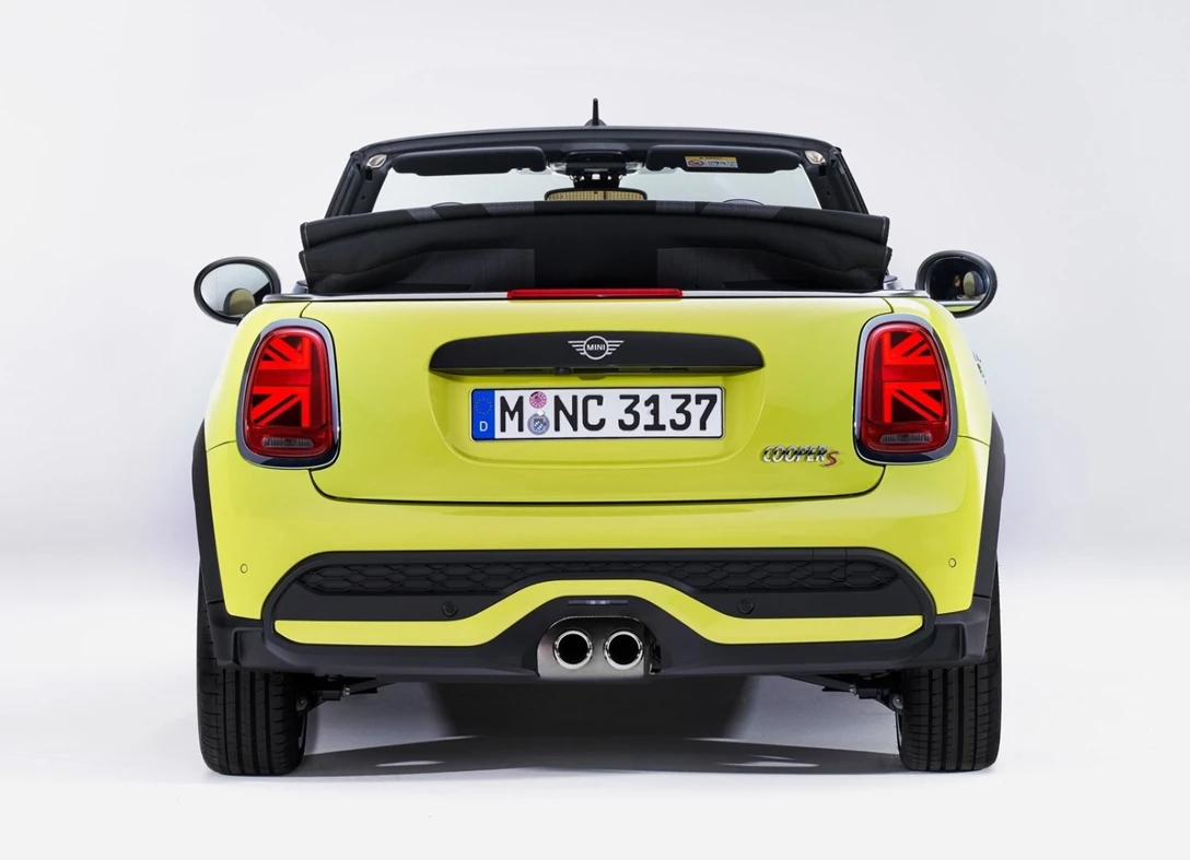 1646451-Mini-Cooper_S_Convertible-2021-06.jpg