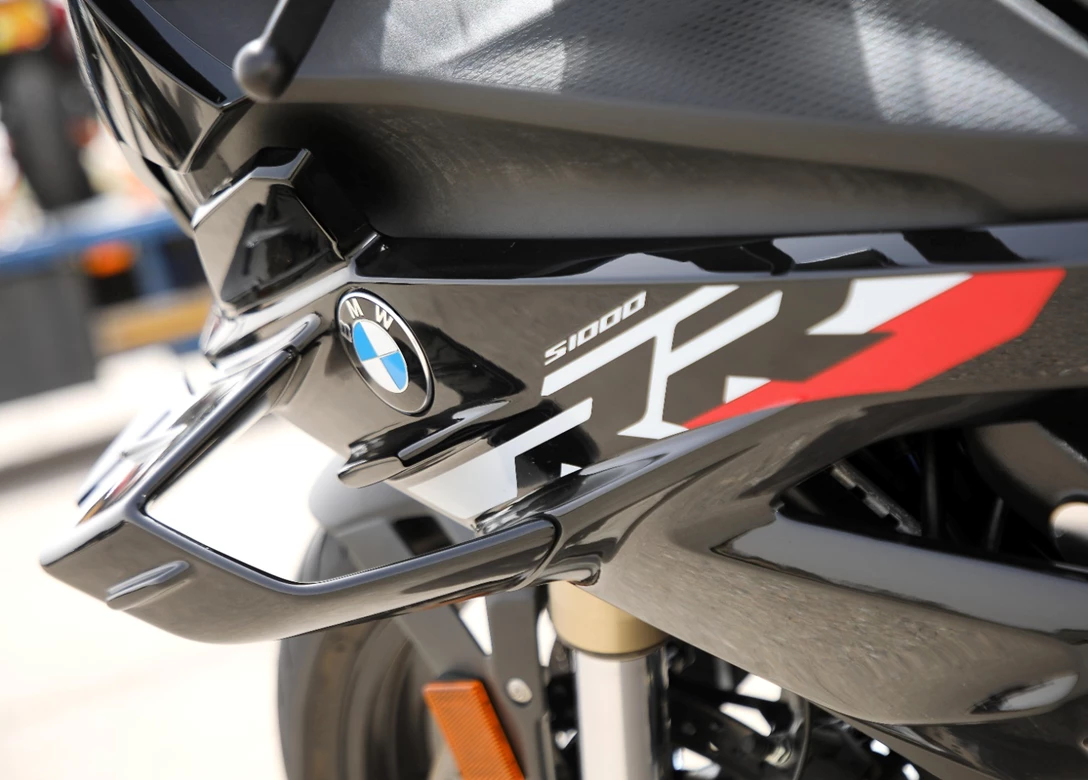 1684648-TFeder_BMW_S1000RR-2429 (1)-min.jpg