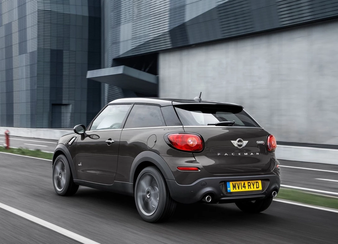 1605731-Mini-Paceman-2012-2016-04.jpg