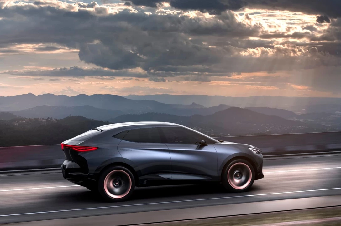 1621602-CUPRA-Tavascan-Electric-Concept_08_HQ.jpg