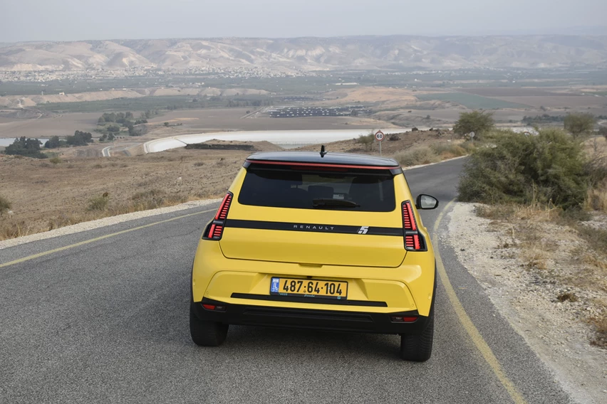 _DSC0316-min.jpg (1)